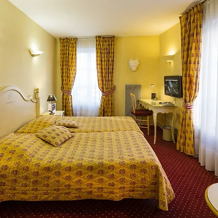 And Restaurant L Arena 4*